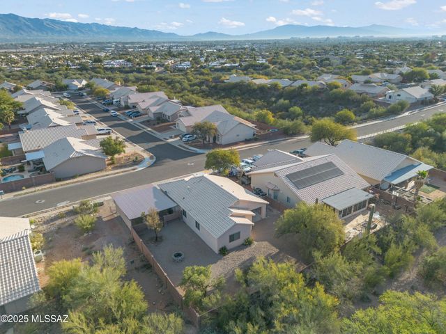 2125 N Jacamar Lane, Tucson, AZ 85745