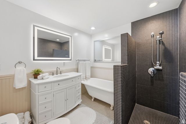 2140 E NYE CIR, Cottonwood Heights, UT 84121