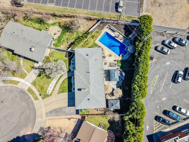 2140 E NYE CIR, Cottonwood Heights, UT 84121