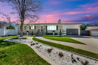 2140 E NYE CIR, Cottonwood Heights, UT 84121