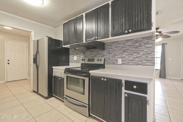 423 N BROADWAY Street, Starke, FL 32091