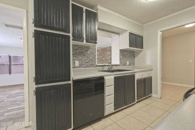 423 N BROADWAY Street, Starke, FL 32091