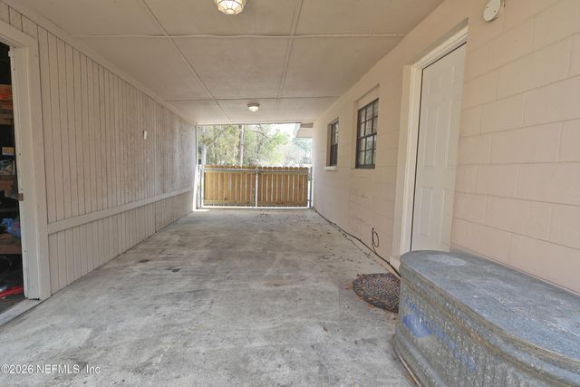 423 N BROADWAY Street, Starke, FL 32091