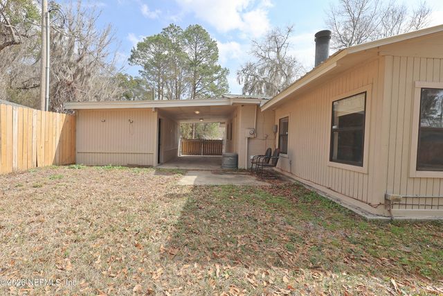 423 N BROADWAY Street, Starke, FL 32091