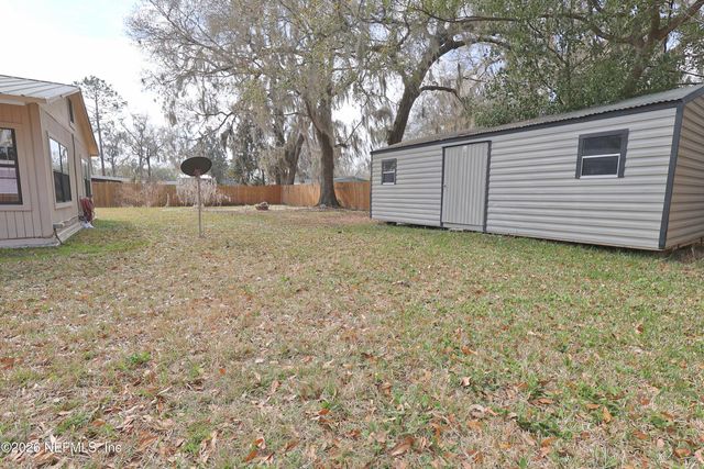 423 N BROADWAY Street, Starke, FL 32091