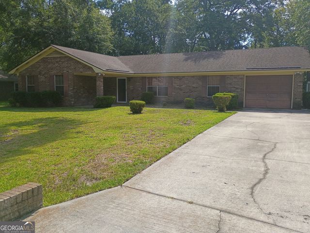 612 Georgia Avenue, Hinesville, GA 31313