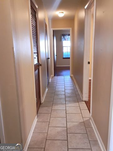 612 Georgia Avenue, Hinesville, GA 31313