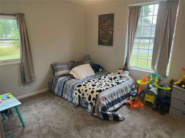 503 W Hickory Street, Nevada, MO 64772