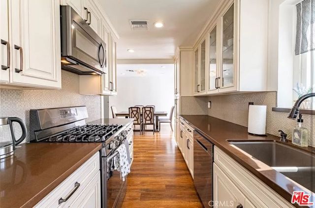 5805 Bucknell Avenue, Los Angeles, CA 91607