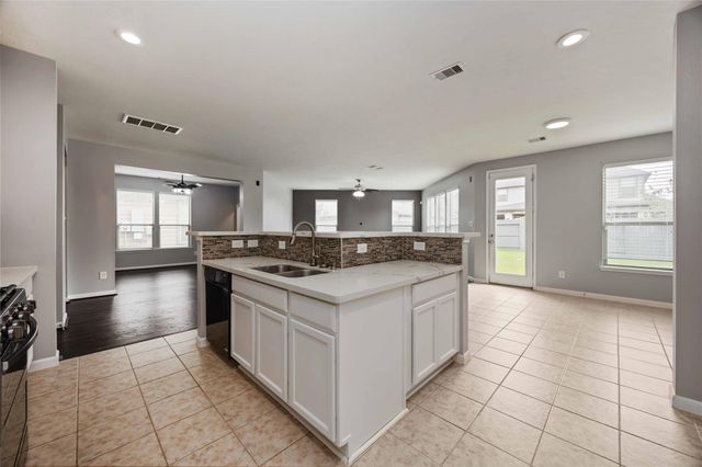 16423 Williamstown Drive, Houston, TX 77084