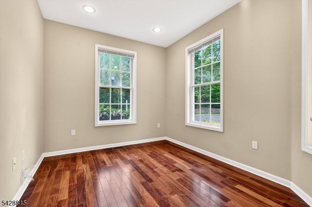 56 Glattly Dr, Denville Twp., NJ 07834