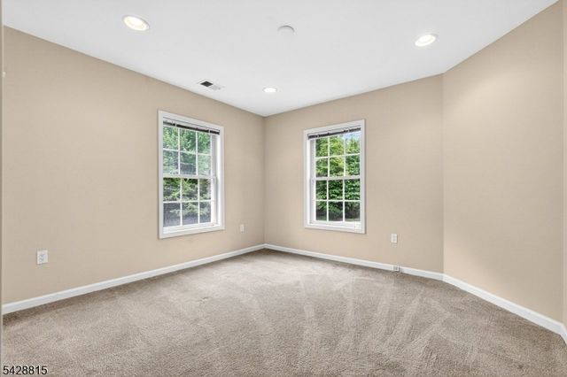 56 Glattly Dr, Denville Twp., NJ 07834