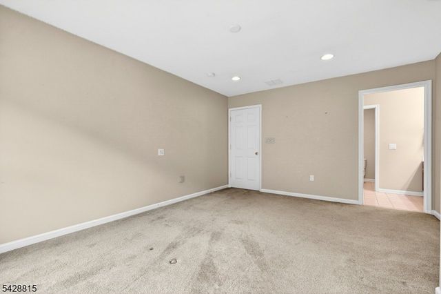 56 Glattly Dr, Denville Twp., NJ 07834