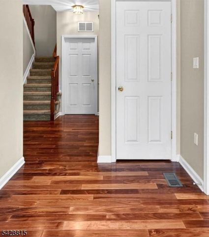 56 Glattly Dr, Denville Twp., NJ 07834