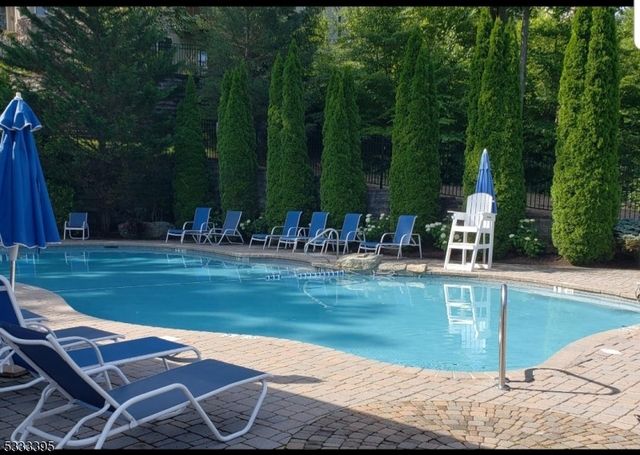 56 Glattly Dr, Denville Twp., NJ 07834