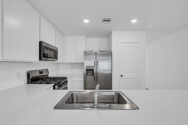 18072 Trepito Avenue, New Caney, TX 77357