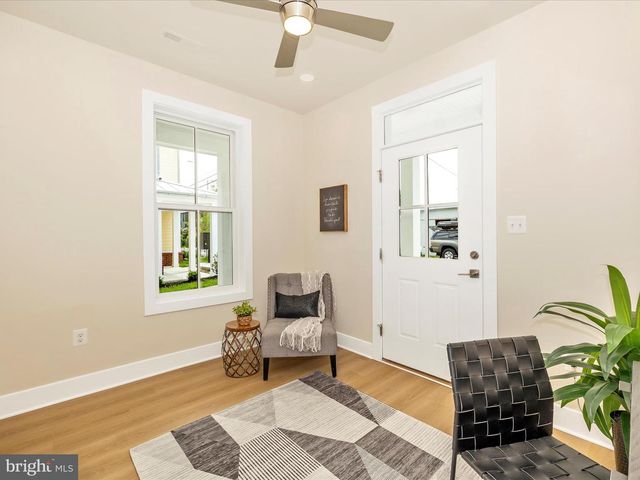 420 CHAPEL ALY, Frederick, MD 21701