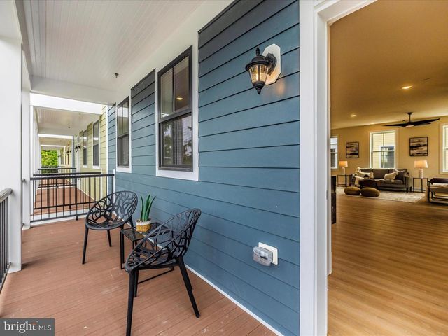 420 CHAPEL ALY, Frederick, MD 21701