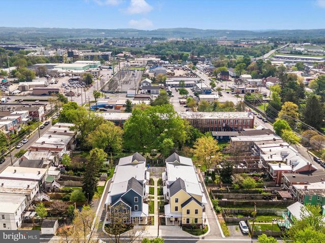 420 CHAPEL ALY, Frederick, MD 21701