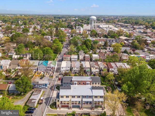 420 CHAPEL ALY, Frederick, MD 21701