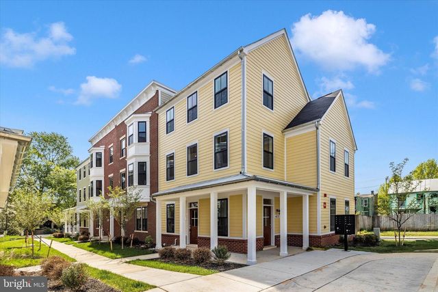 420 CHAPEL ALY, Frederick, MD 21701