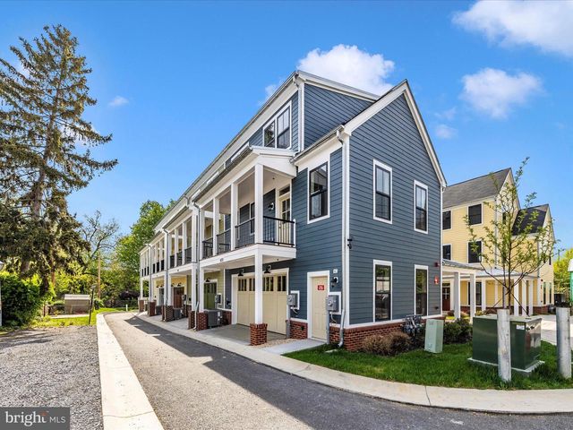 420 CHAPEL ALY, Frederick, MD 21701