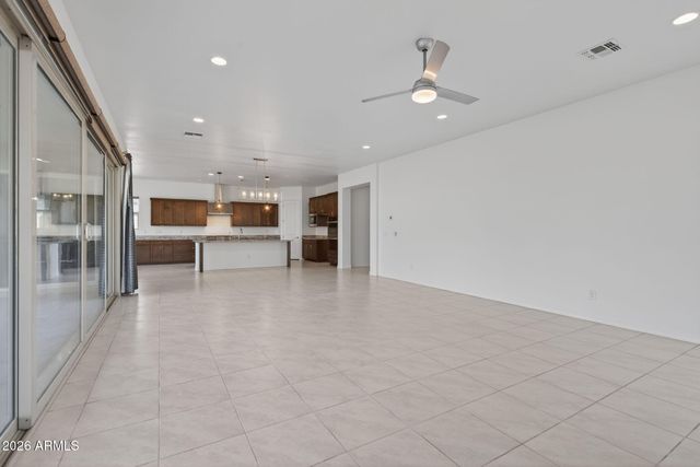 9960 E SEISMIC Avenue, Mesa, AZ 85212