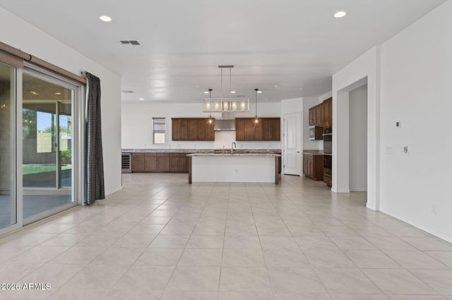 9960 E SEISMIC Avenue, Mesa, AZ 85212