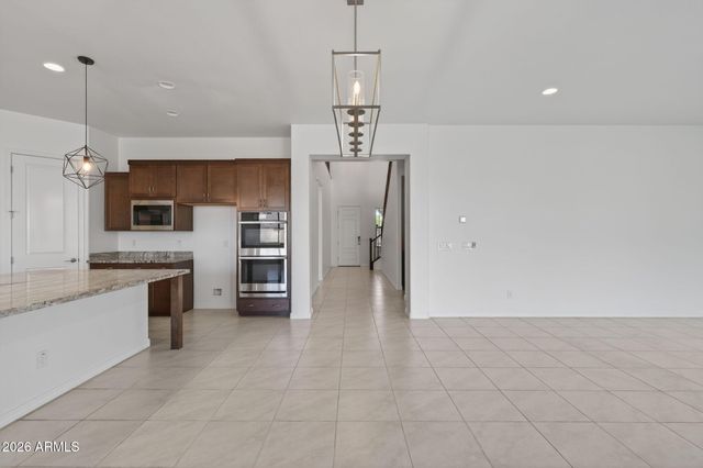 9960 E SEISMIC Avenue, Mesa, AZ 85212