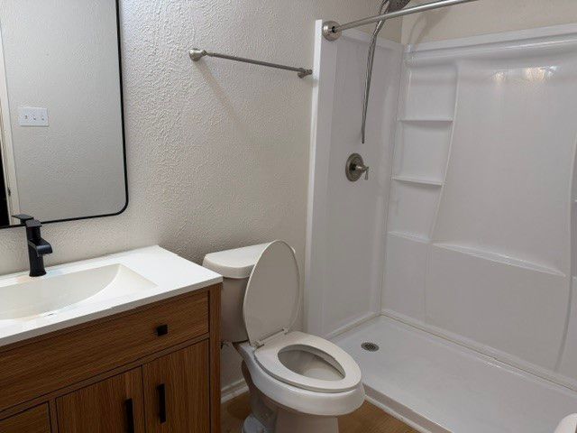 1401 Cross Bend Road, Plano, TX 75023