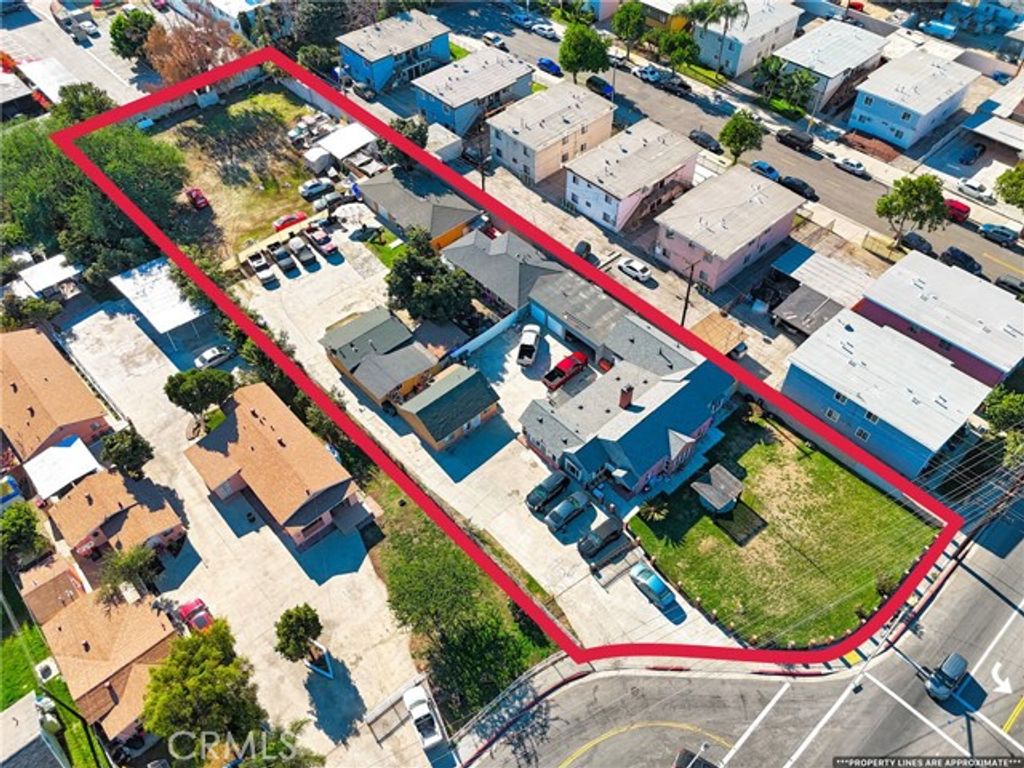 5224 Clara St, Cudahy, CA 90201