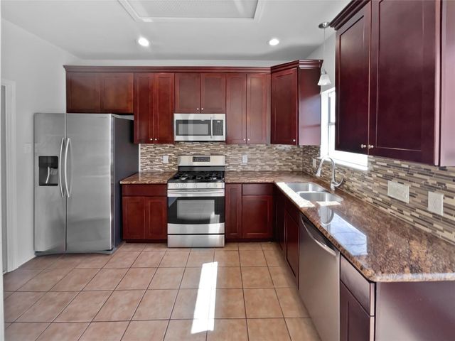 13449 Gent DR, Austin, TX 78729