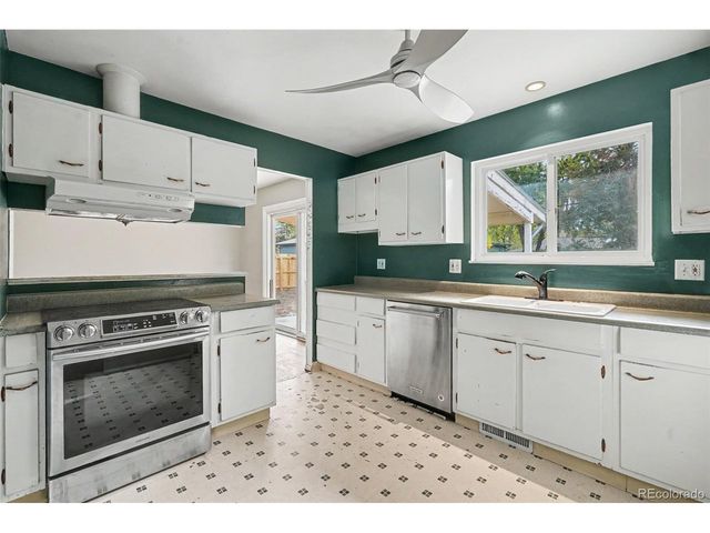 775 S Glencoe St, Denver, CO 80246