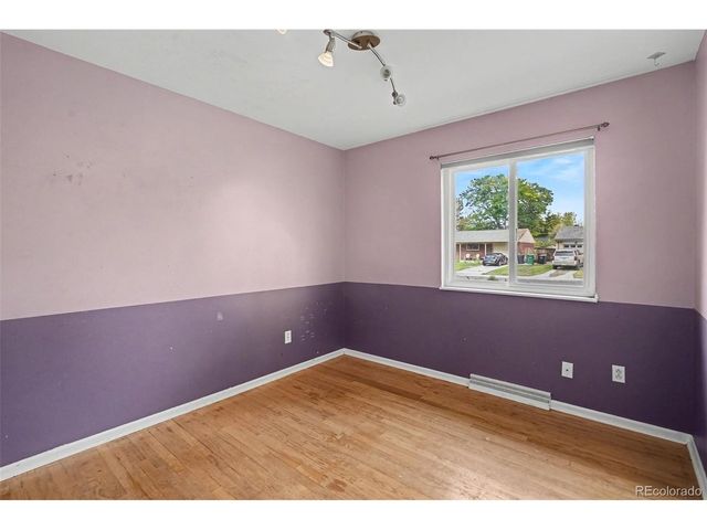 775 S Glencoe St, Denver, CO 80246
