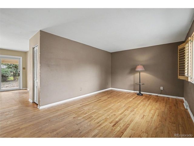 775 S Glencoe St, Denver, CO 80246