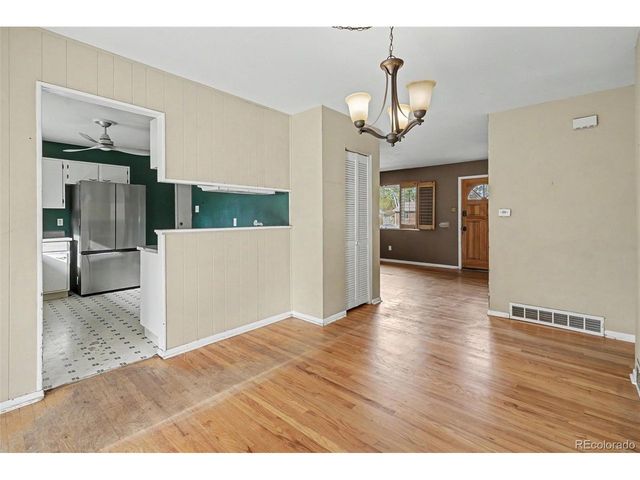 775 S Glencoe St, Denver, CO 80246