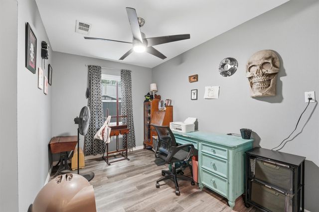 529 Rapidan Park, Conroe, TX 77302