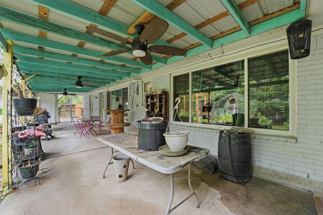 529 Rapidan Park, Conroe, TX 77302
