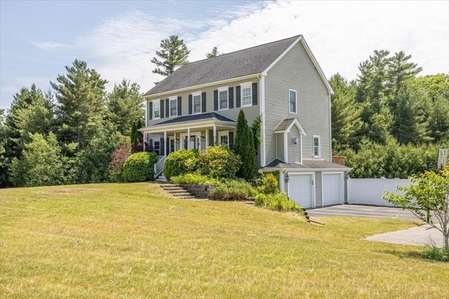 18 Bethel Way, Wareham, MA 02576