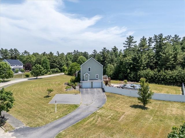 18 Bethel Way, Wareham, MA 02576