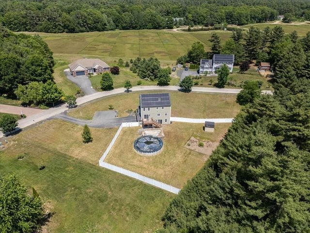 18 Bethel Way, Wareham, MA 02576