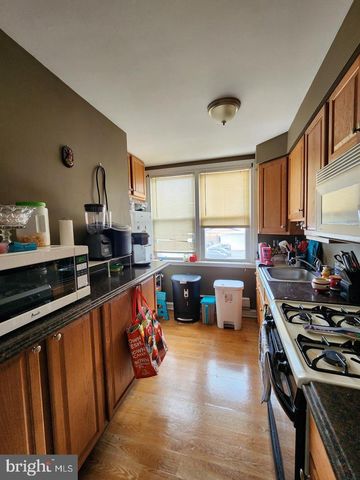 89 SPARKS ST, Philadelphia, PA 19120