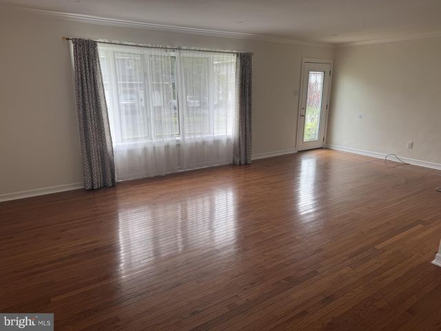 450 HAZEL AVE, Feasterville Trevose, PA 19053