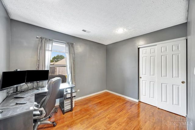 7331 Pinewood Drive, Franklin Twp, OH 45005