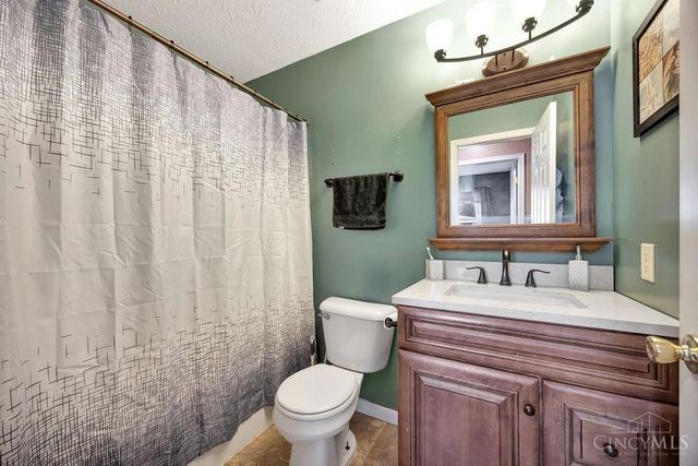 7331 Pinewood Drive, Franklin Twp, OH 45005