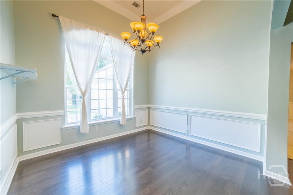 Image 24 of property listing at 326 Bristol Way, Richmond Hill, GA 31324