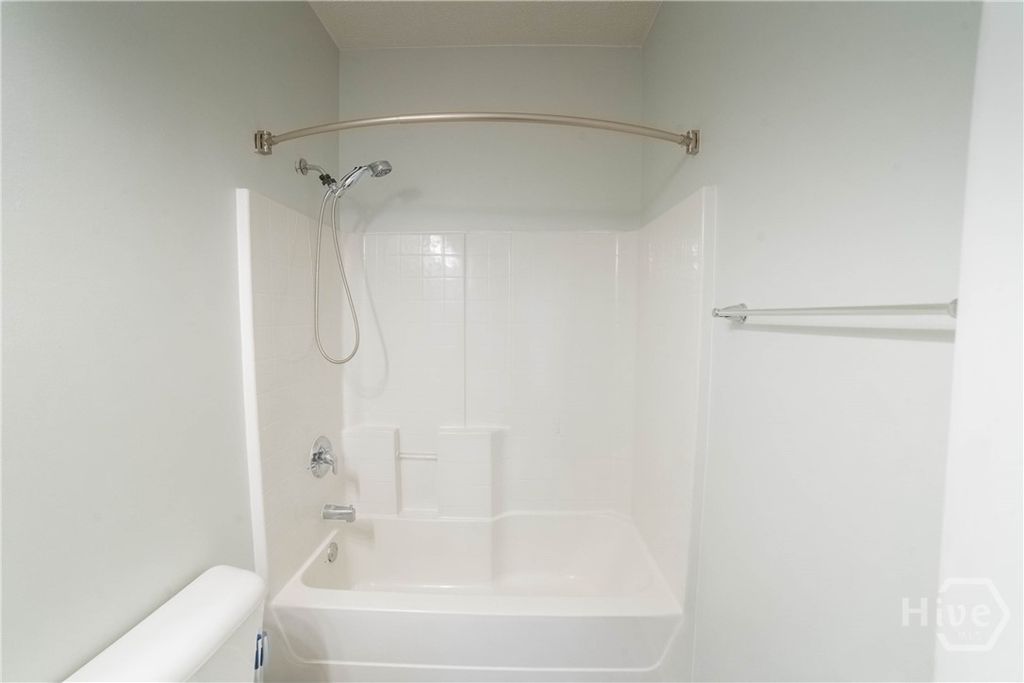 Image 41 of property listing at 326 Bristol Way, Richmond Hill, GA 31324