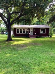 114 River Road, Goodrich, TX 77335