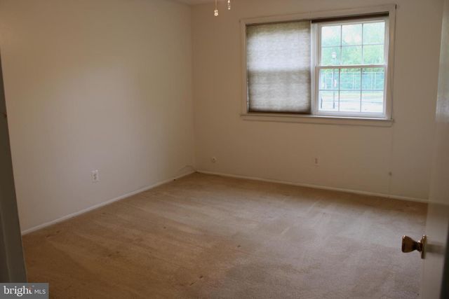 42 FORGE RD, Medford, NJ 08055