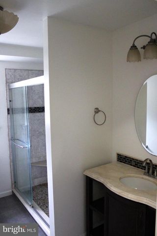 42 FORGE RD, Medford, NJ 08055